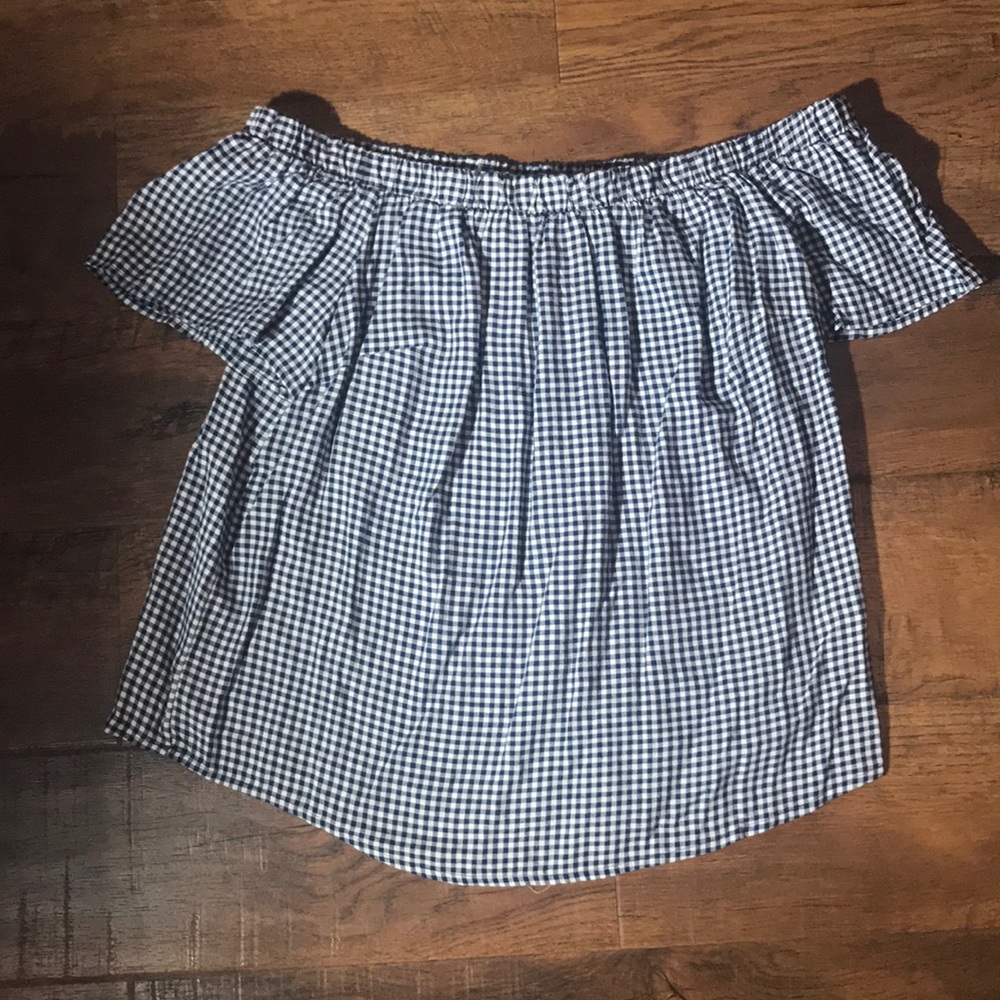 Off the shoulder plaid shirt